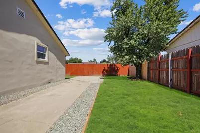 1368 N Newport Avenue, Stockton, CA 95205 - Photo 27