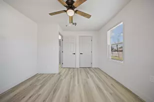 1368 N Newport Ave, Stockton, CA 95205 - Photo 21