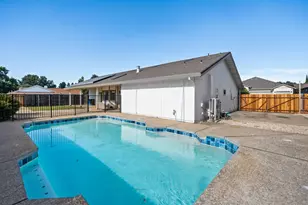 9801 Amenity Cir, Elk Grove, CA 95624 - Photo 43