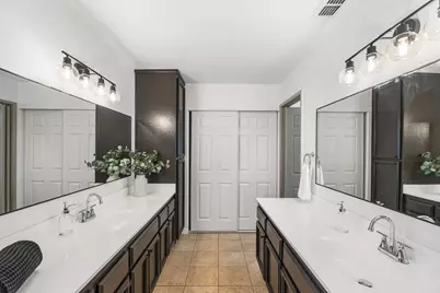 9801 Amenity Circle, Elk Grove, CA 95624 - Photo 31