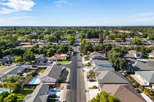 9801 Amenity Cir, Elk Grove, CA 95624 - Photo 55