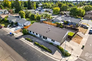9801 Amenity Cir, Elk Grove, CA 95624 - Photo 51