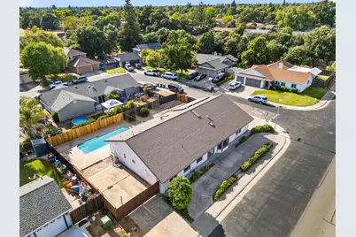 9801 Amenity Circle, Elk Grove, CA 95624 - Photo 49