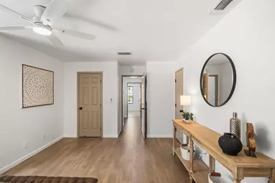 9801 Amenity Circle, Elk Grove, CA 95624 - Photo 27