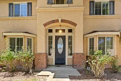 4025 Beyer Park Drive, Modesto, CA 95357 - Photo 5