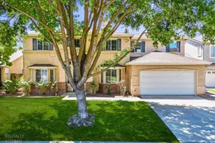 4025 Beyer Park Dr, Modesto, CA 95357 - Photo 1