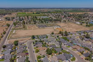 2554 Hays Dr, Merced, CA 95348 - Photo 19