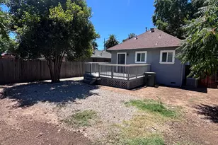 3123 Santa Cruz Wy, Sacramento, CA 95817 - Photo 17