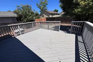 3123 Santa Cruz Wy, Sacramento, CA 95817 - Photo 33