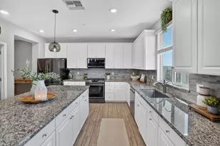 9290 Bearnaise Wy, Sacramento, CA 95829 - Photo 7