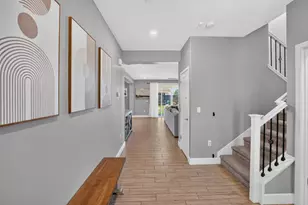 9290 Bearnaise Wy, Sacramento, CA 95829 - Photo 5