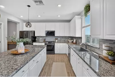 9290 Bearnaise Way, Sacramento, CA 95829 - Photo 9