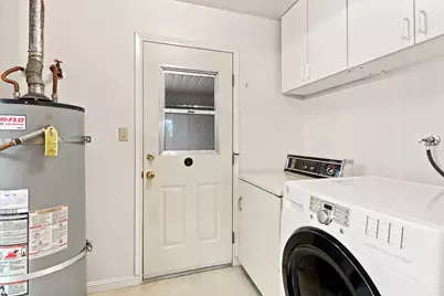 9030 El Oro Plaza Drive, Elk Grove, CA 95624 - Photo 39