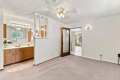 9030 El Oro Plaza Drive, Elk Grove, CA 95624 - Photo 23