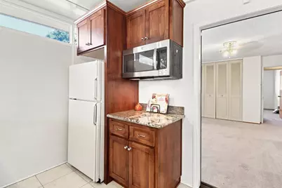 9030 El Oro Plaza Drive, Elk Grove, CA 95624 - Photo 37