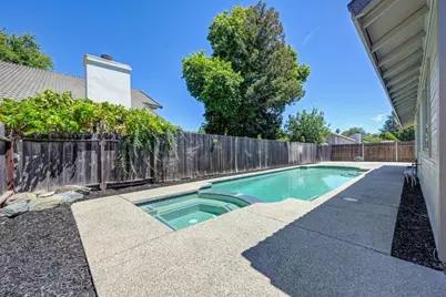5982 Silver Shadow Circle, Sacramento, CA 95823 - Photo 11