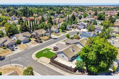 5982 Silver Shadow Circle, Sacramento, CA 95823 - Photo 23