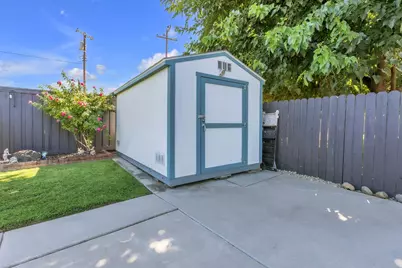 6781 Rancho Adobe Drive, Sacramento, CA 95828 - Photo 27