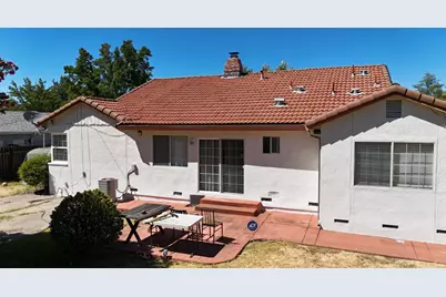 2076 20th Avenue, Sacramento, CA 95822 - Photo 5