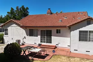2076 20th Ave, Sacramento, CA 95822 - Photo 5