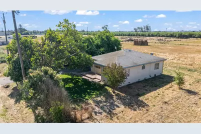 10138 Spring Street, Galt, CA 95632 - Photo 17