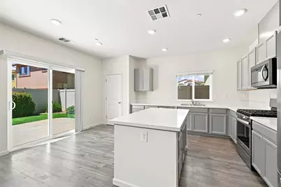 11785 Herodian Drive, Rancho Cordova, CA 95742 - Photo 9