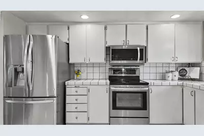 6609 Klimecki Court, Citrus Heights, CA 95610 - Photo 19
