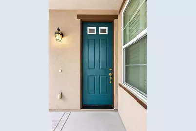 8144 Crystal Walk Circle, Elk Grove, CA 95758 - Photo 3