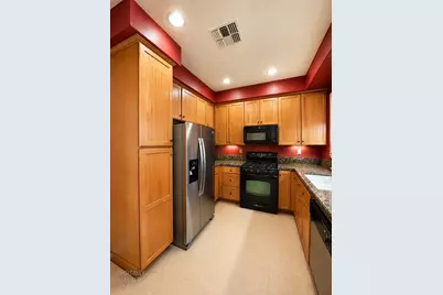 8144 Crystal Walk Circle, Elk Grove, CA 95758 - Photo 9
