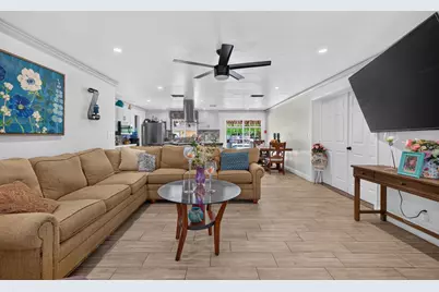 8033 Sunrise Boulevard, Citrus Heights, CA 95610 - Photo 13