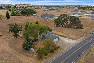 2020 Village Dr, Ione, CA 95640 - Photo 31