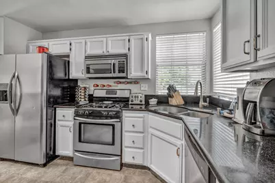 3512 Black Eagle Drive, Antelope, CA 95843 - Photo 9