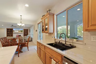9949 Dove Shell Way, Elk Grove, CA 95757 - Photo 11
