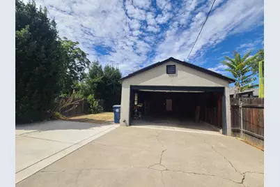 3433 12th Avenue, Sacramento, CA 95817 - Photo 35