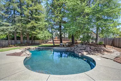 101 Cloverdale Court, Roseville, CA 95661 - Photo 43