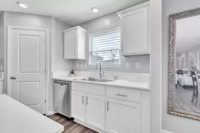 6203 Panda Way, Riverbank, CA 95367 - Photo 5