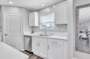 6203 Panda Wy, Riverbank, CA 95367 - Photo 5