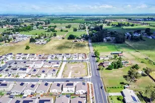 6203 Panda Wy, Riverbank, CA 95367 - Photo 41