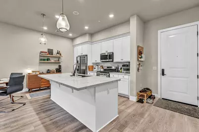 1661 Spring Street #421, Davis, CA 95616 - Photo 11