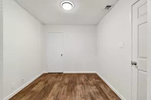 5400 Essex Ct, Fair Oaks, CA 95628 - Photo 11