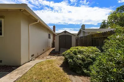 6649 Melbourne Way, Citrus Heights, CA 95621 - Photo 27