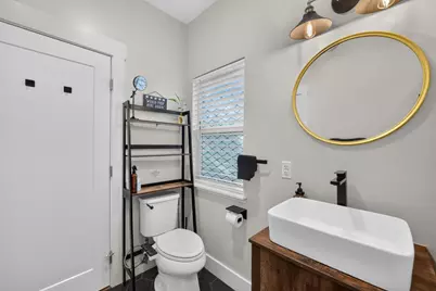 219 Persifer Street, Folsom, CA 95630 - Photo 71