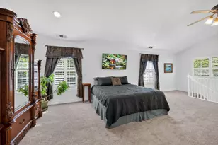 219 Persifer St, Folsom, CA 95630 - Photo 41