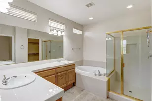 10857 Bianco Way, Rancho Cordova, CA 95670 - Photo 35
