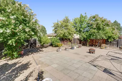 10857 Bianco Way, Rancho Cordova, CA 95670 - Photo 47