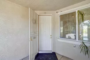 10857 Bianco Way, Rancho Cordova, CA 95670 - Photo 5
