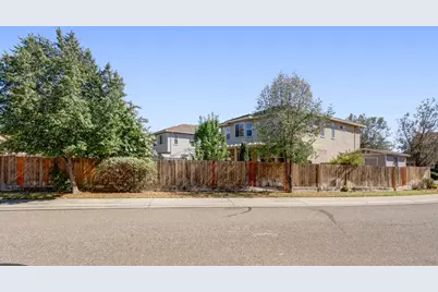10857 Bianco Way, Rancho Cordova, CA 95670 - Photo 57