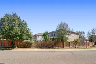 10857 Bianco Way, Rancho Cordova, CA 95670 - Photo 57