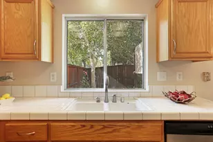 5480 Rockwood Cir, Stockton, CA 95219 - Photo 15