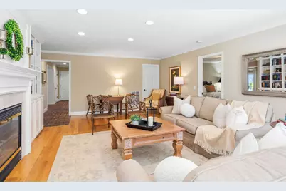 1059 Wilhaggin Park Lane, Sacramento, CA 95864 - Photo 23